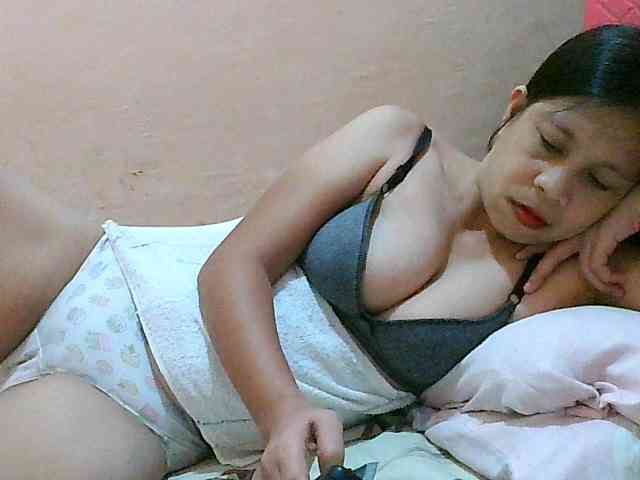 Yummyflirttits69