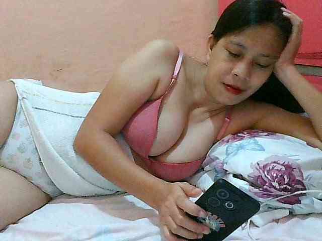 Yummyflirttits69