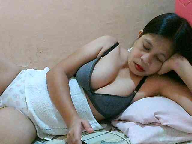 Yummyflirttits69
