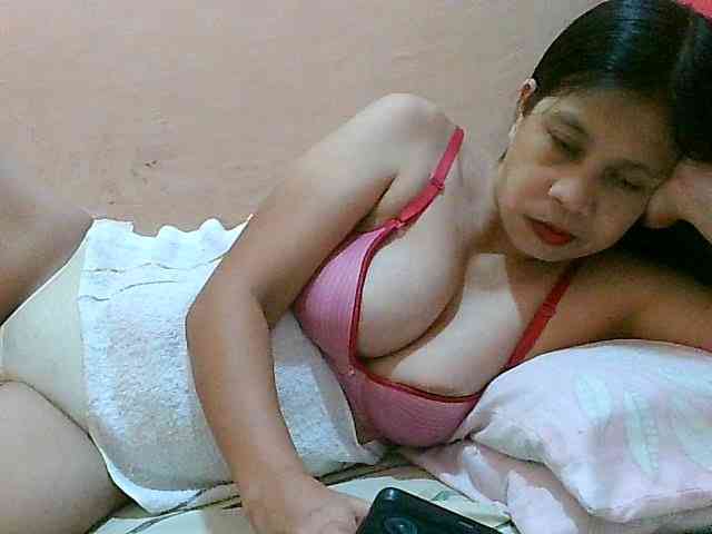 Yummyflirttits69