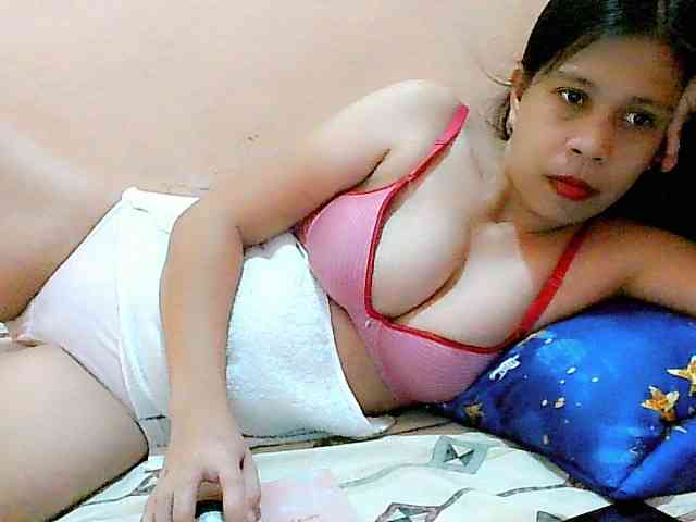 Yummyflirttits69