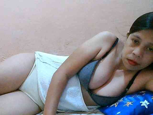 Yummyflirttits69