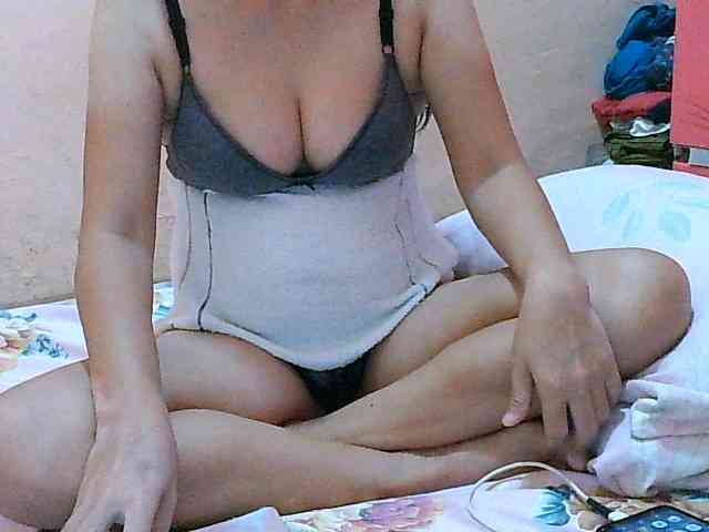 Yummyflirttits69