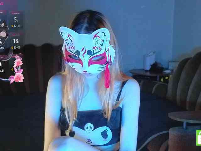 EvelynNeal Live Webcam on BongaCams