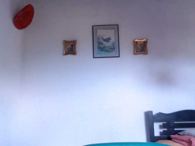 maidy-19 live cam on BongaCams