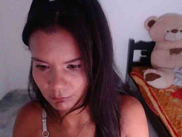 maidy-19 Live Webcam on BongaCams