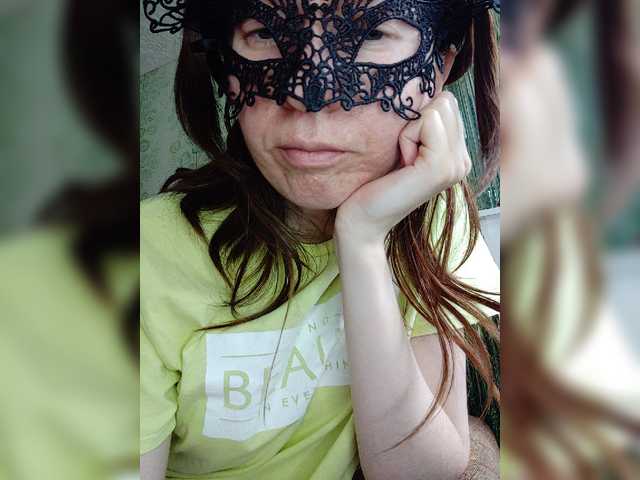 zarasss cam belle