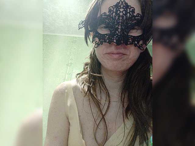 ZaraSss live cam on BongaCams