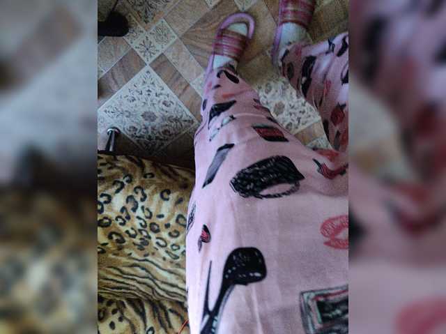 ZaraSss live cam on BongaCams