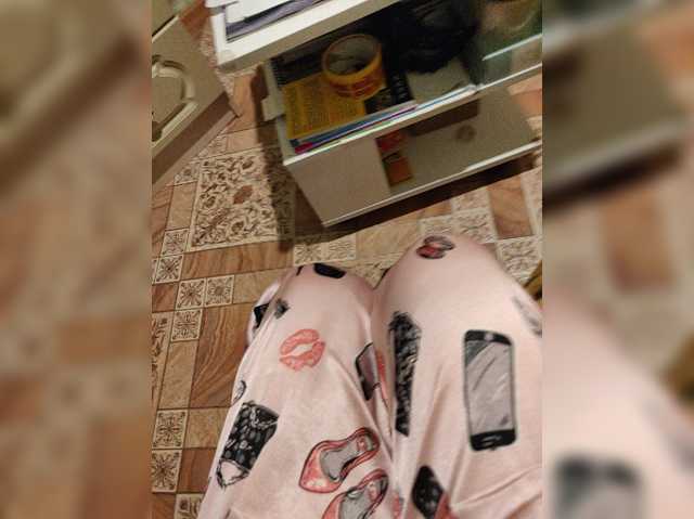 ZaraSss live cam