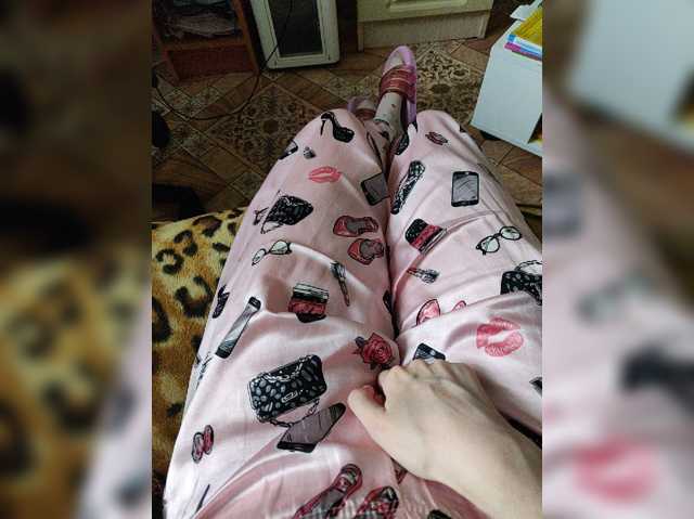 ZaraSss live cam on BongaCams