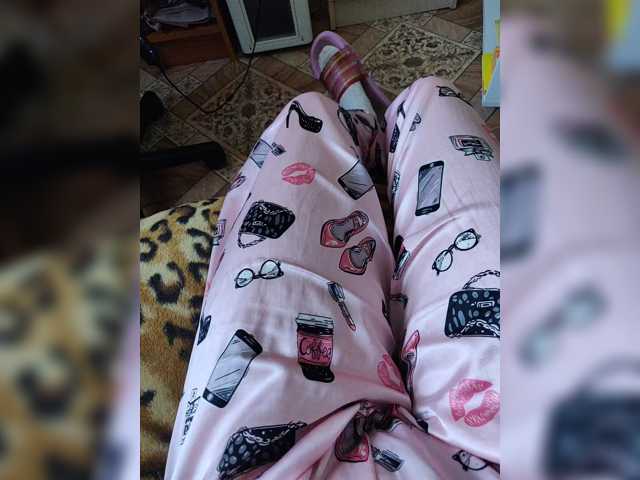 ZaraSss live cam preview
