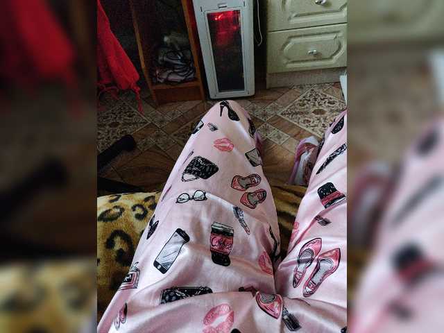 ZaraSss live webcam show