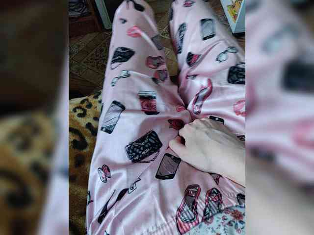 ZaraSss webcam