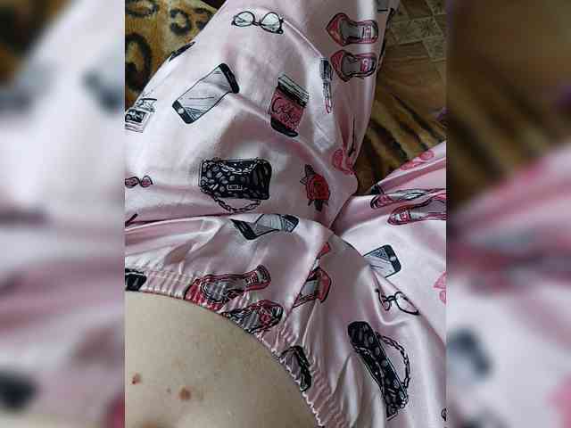 ZaraSss webcam