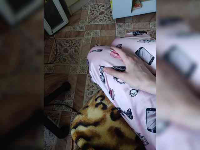 ZaraSss webcam