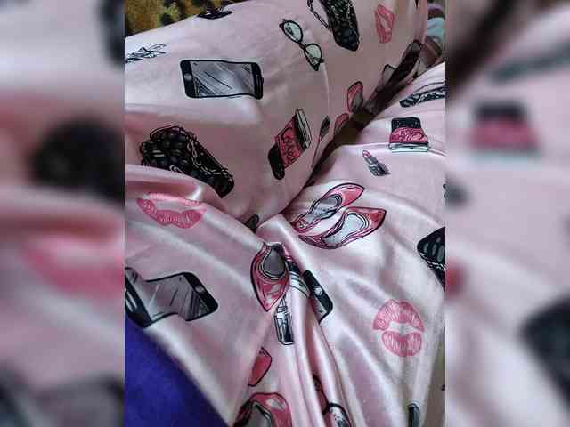 ZaraSss webcam