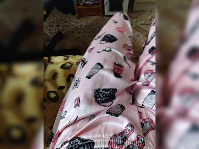 ZaraSss webcam