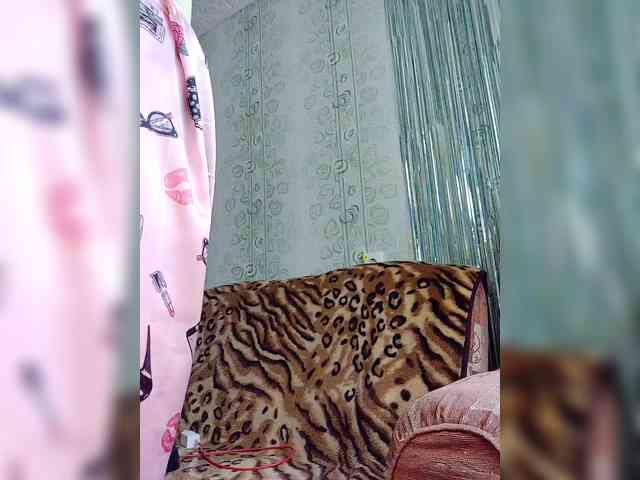 ZaraSss webcam