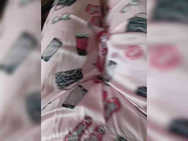 ZaraSss webcam