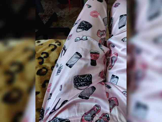 ZaraSss webcam