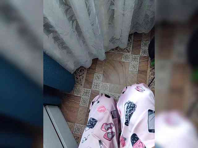 ZaraSss webcam