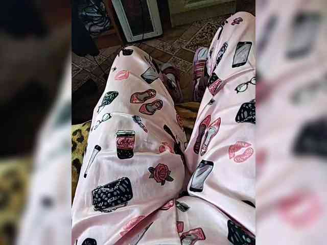 ZaraSss webcam