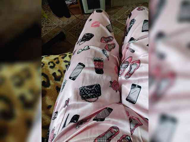 ZaraSss webcam