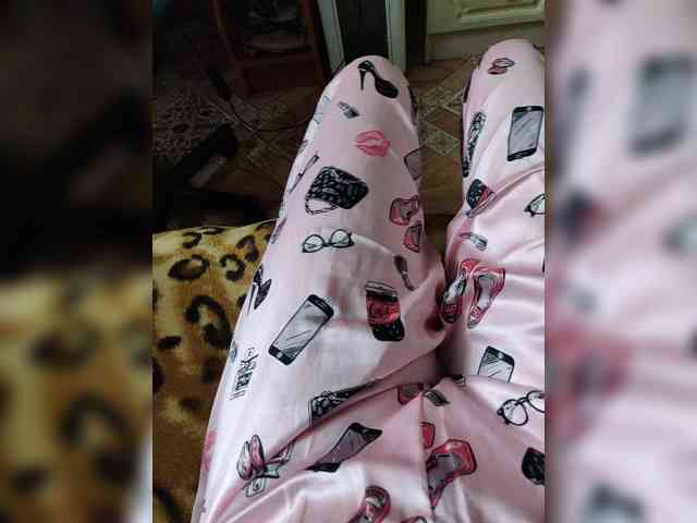 ZaraSss webcam