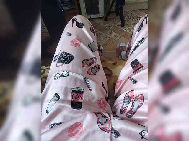 ZaraSss webcam