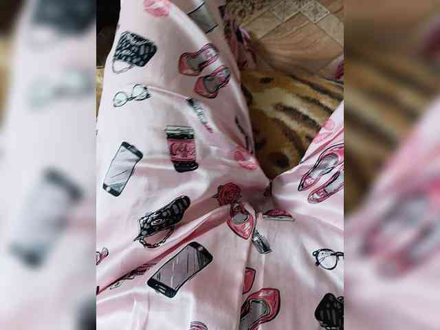 ZaraSss webcam
