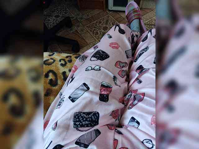 ZaraSss webcam