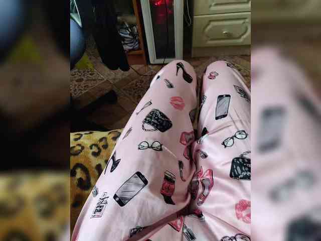 ZaraSss webcam