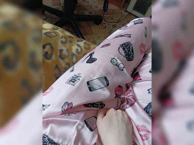 ZaraSss webcam