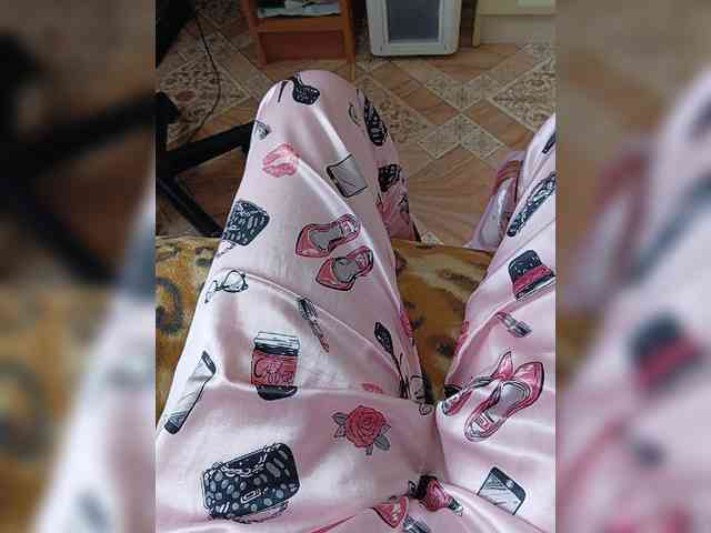 ZaraSss webcam