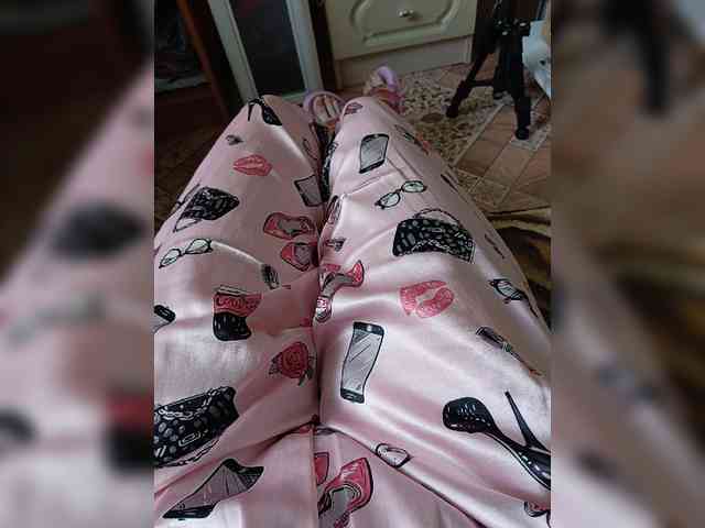 ZaraSss webcam