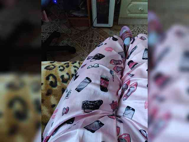 ZaraSss webcam