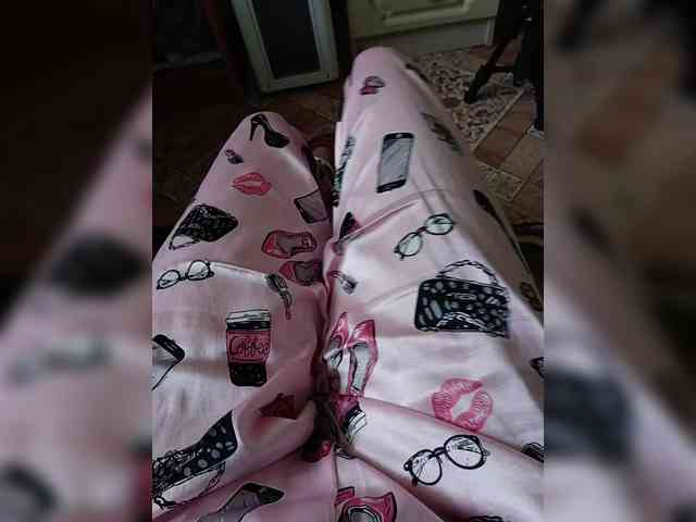 ZaraSss webcam