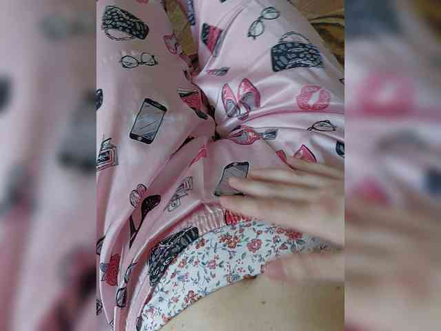 ZaraSss webcam