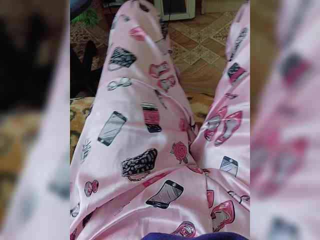 ZaraSss webcam