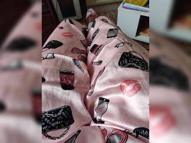 ZaraSss webcam