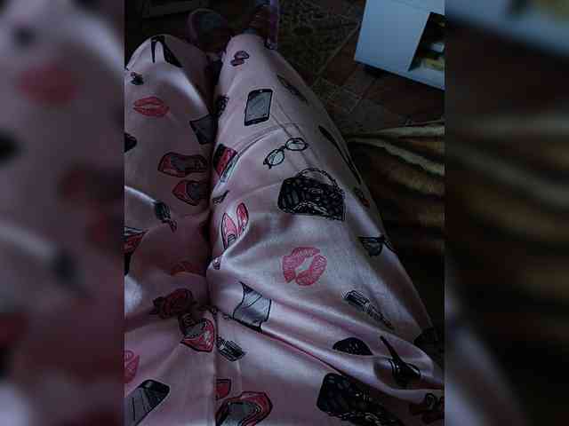 ZaraSss webcam
