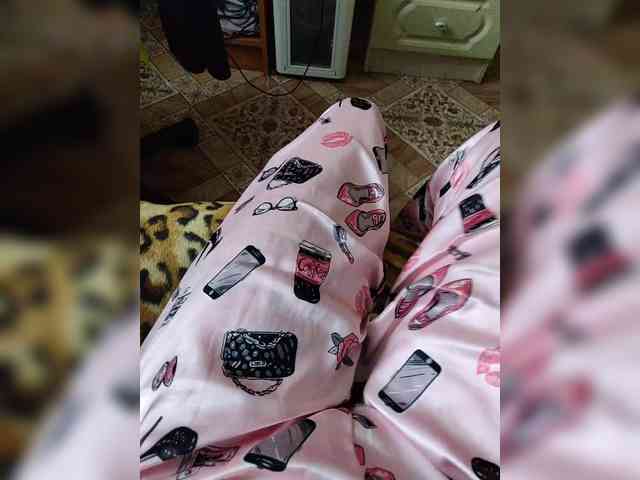 ZaraSss webcam