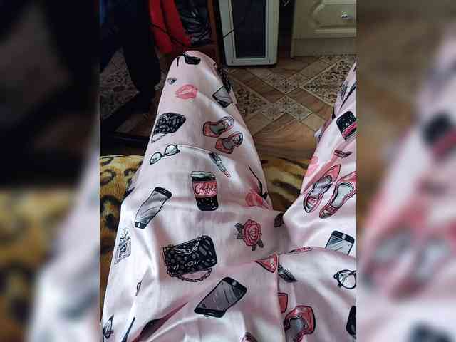 ZaraSss webcam