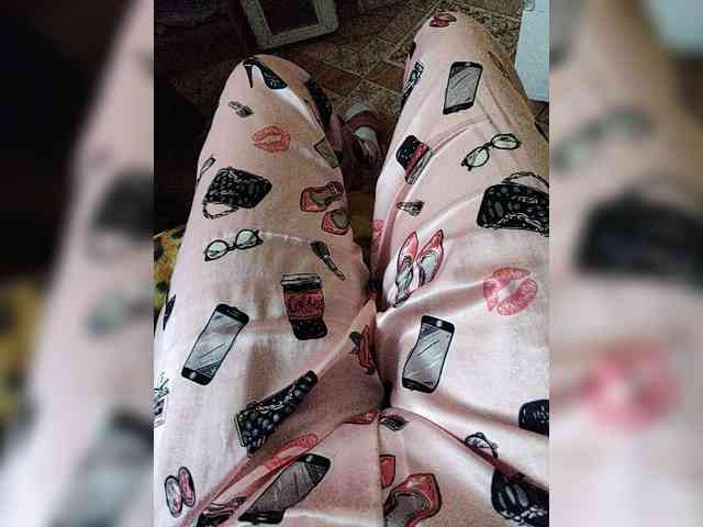 ZaraSss webcam