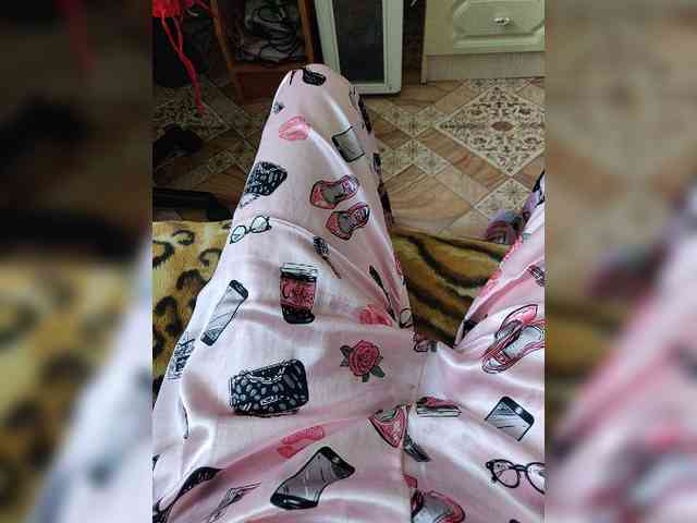 ZaraSss webcam