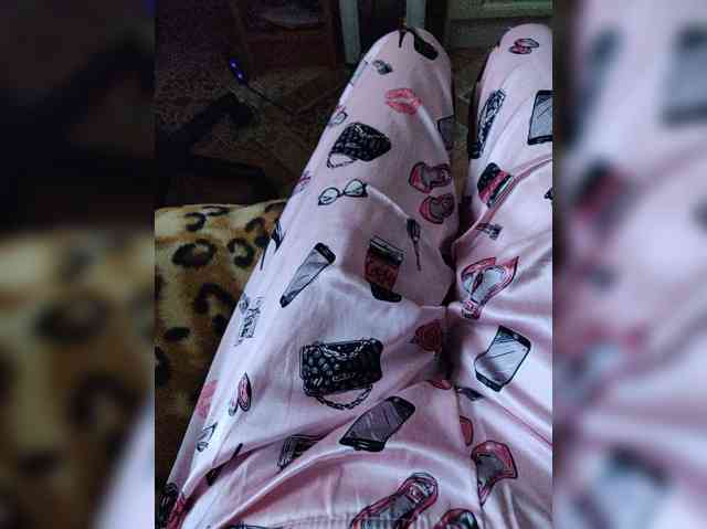 ZaraSss webcam