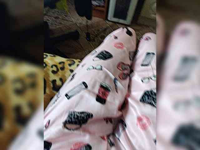 ZaraSss webcam