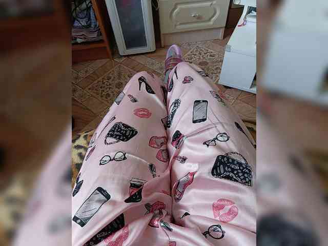 ZaraSss webcam
