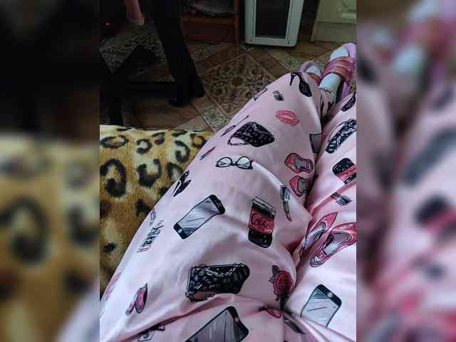 ZaraSss webcam
